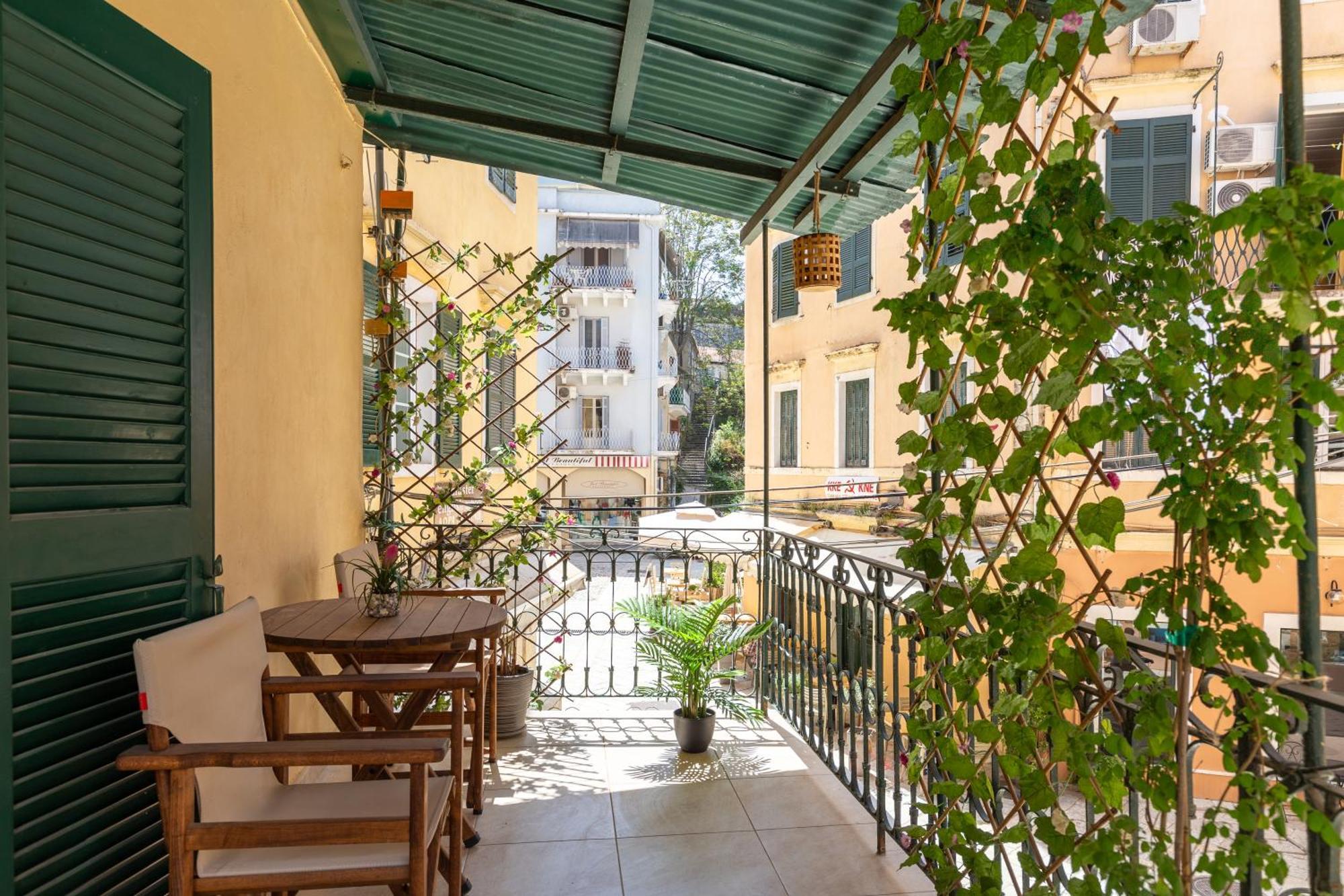 Апартаменты Zen Retreat In The Historic Center Of Corfu Corfu  Номер фото